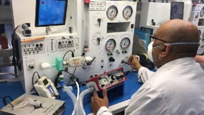 Coordinando la producción de respiradores médicos en UK