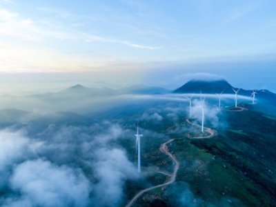 Aerial cloud sea and wind power